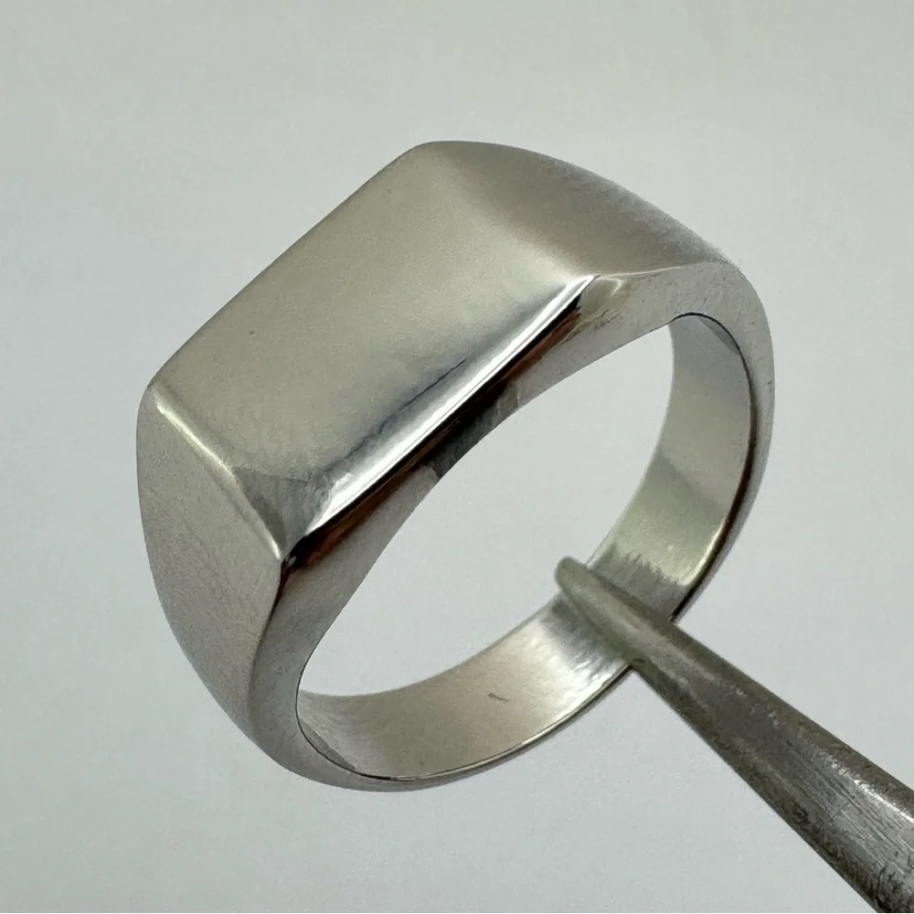 Silver Tone Signet Ring Sz 7 Chunky Bold Minimalist Statement Band